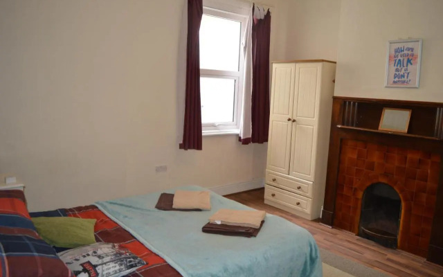 Library View Villa Holiday Home