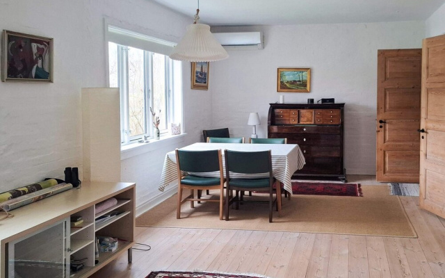 6 Person Holiday Home in Stege