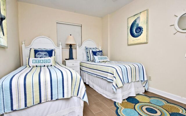 Boardwalk 485 by Youngs Suncoast