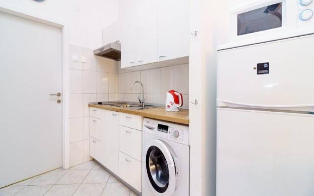 Lumbarda Resort Apartments