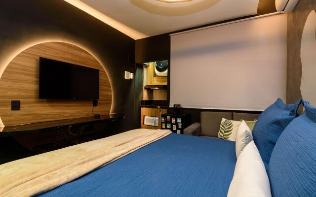 Studio Design a 150m da Praia | NSC 1085/315