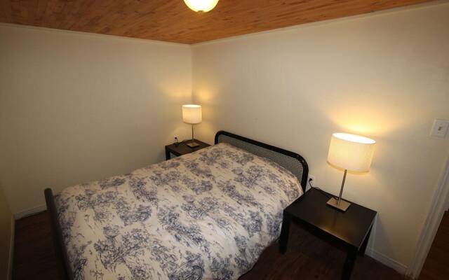 Riverview Cottages
