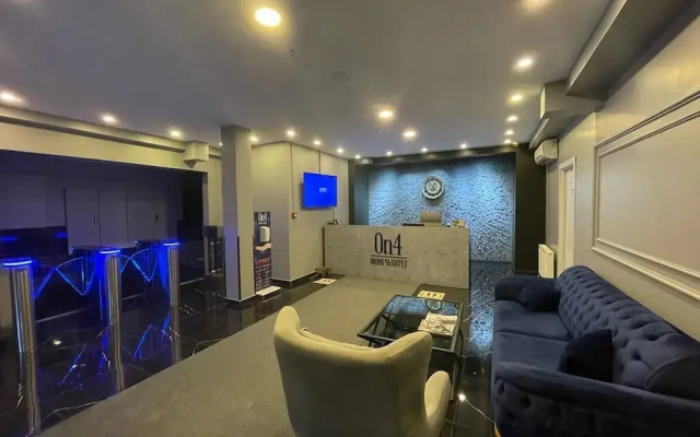On4 Rooms & Suites