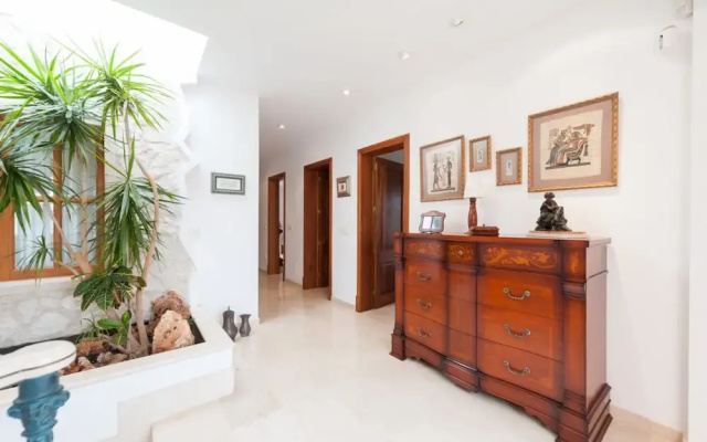 Can Gual in Inca With 4 Bedrooms and 3 Bathrooms