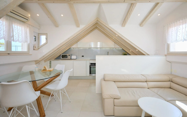 Hedera Estate, Hedera A22