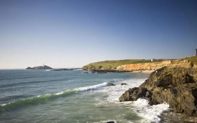 Gwithian Holidays, Godrevy House