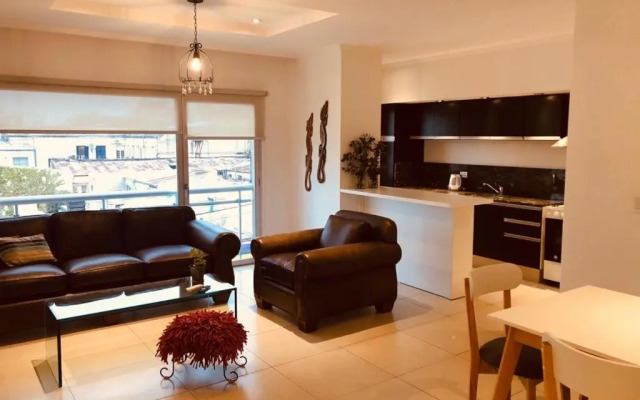 Administración MAIPU 2E DEPTO PREMIUM