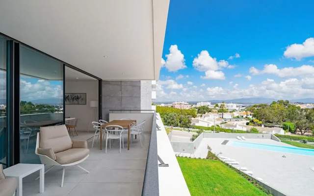 Lagos Deluxe 1 With Pool by Homing