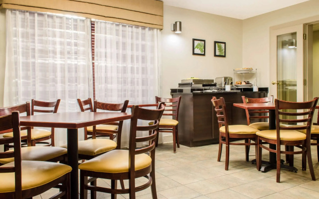 Sleep Inn & Suites Metairie