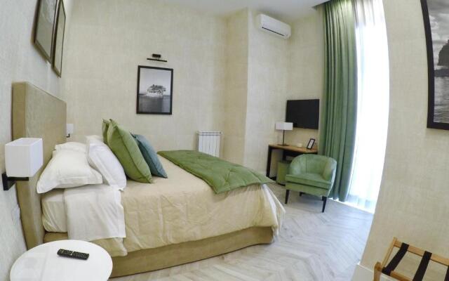 Bed No Breakfast AK 2