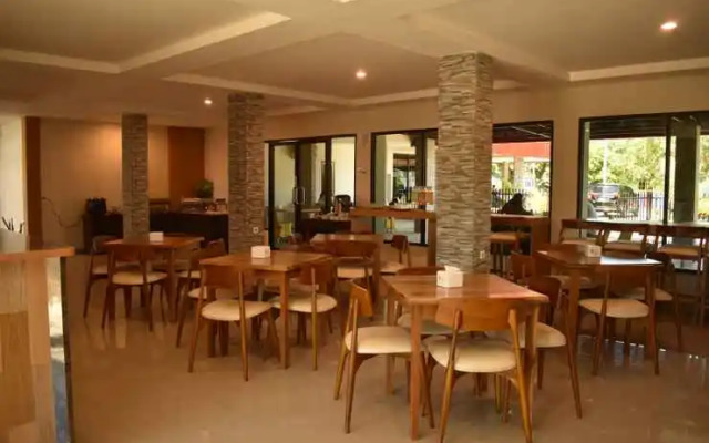 Sunnyday Inn Merauke