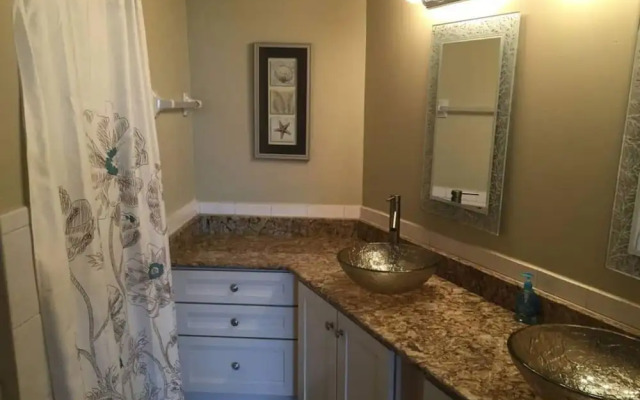 The Old Man the Sea-seaview 101