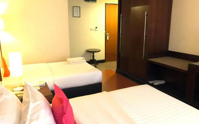 Grand Business Inn