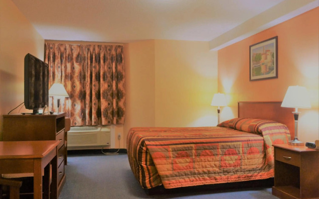 Aurora Park Inn & Suites