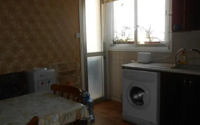 Zenia-Eleni Apartment No. 201