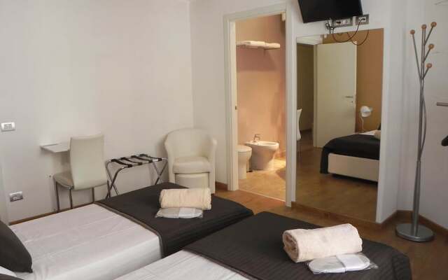 Bed  Breakfast Beauty