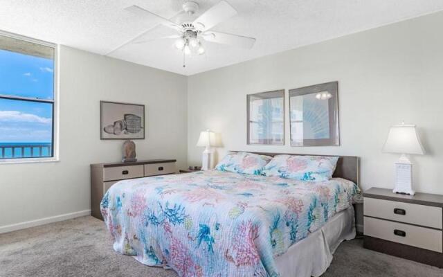 Estero Beach & Tennis Club 502b Condo