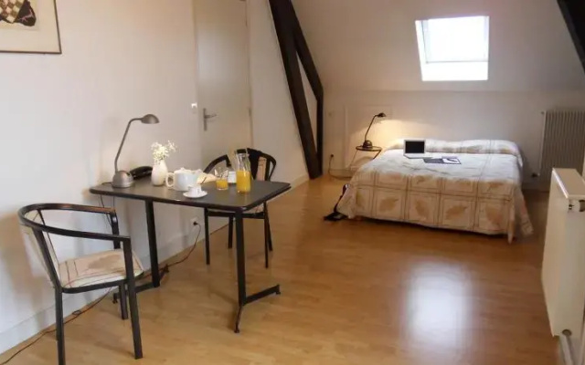 Appotel Malraux