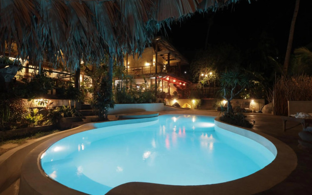 Blue Mango Rooms & Villas
