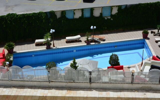 rakeen hotel