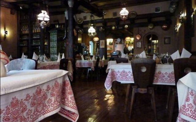 hotelImage