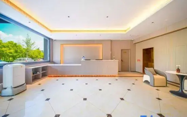 Jinji Hotel
