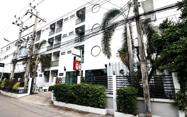 NIDA Rooms Ladkrabang 88 Silver