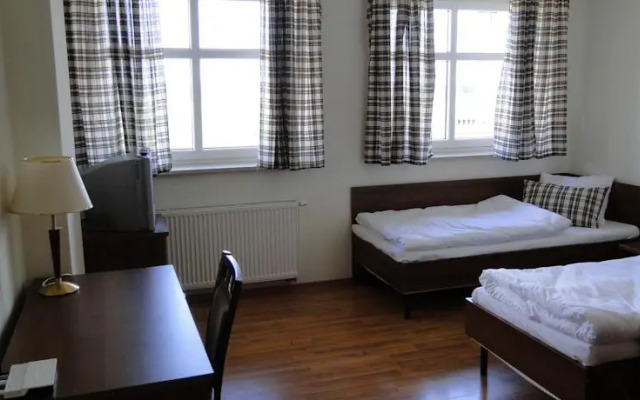 Weranda Restaurant & Rooms