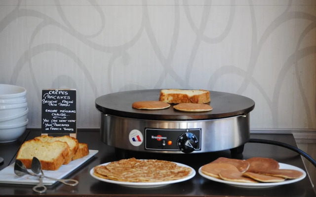 Le Plessis Grand Hotel