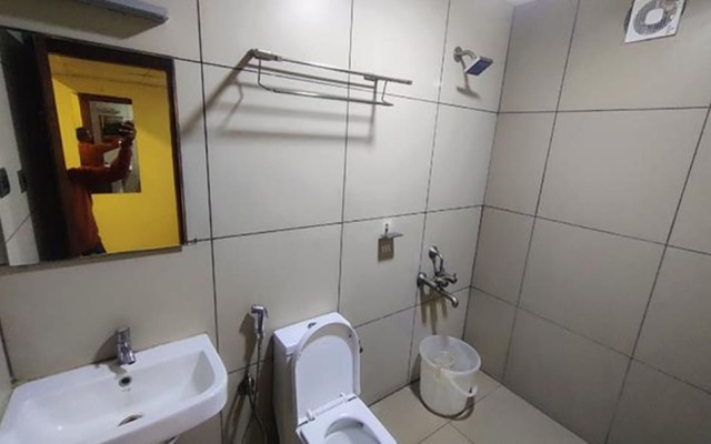 Fabhotel Adya Classic