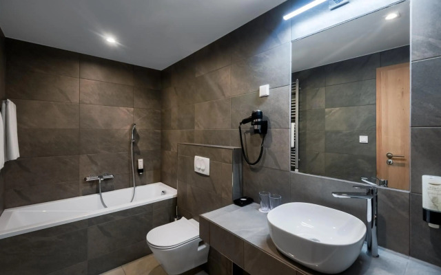 Hunguest Hotel Helios