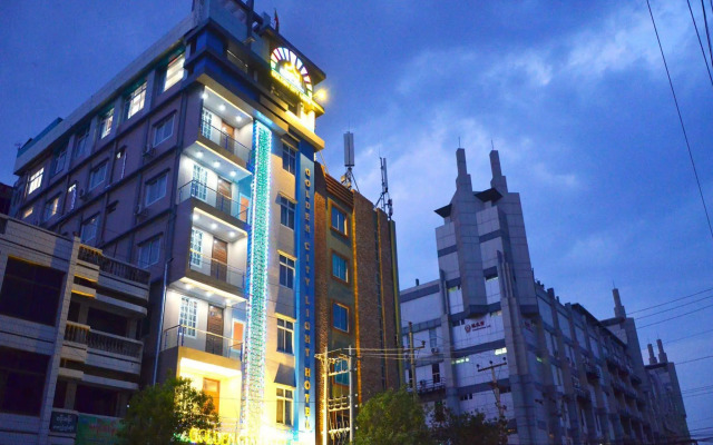Golden City Light Hotel