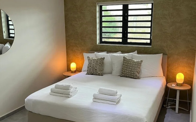 No5 Mambo Apartment