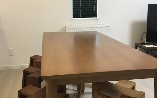 Bella Corner