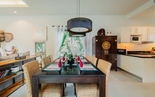 Ivory Pool Villa in Nai Harn Villa