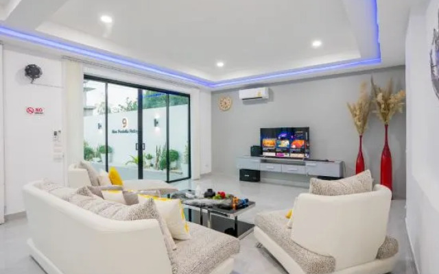 Newly Giant 12BR Villa (Pattaya South) - VVP31.1