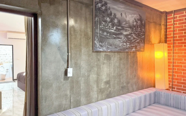 Chiangmai Lanna & Modern Loft  Hotel