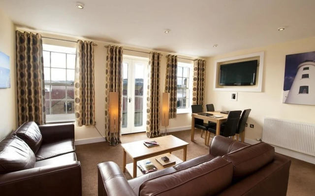 Harbourside Apartments