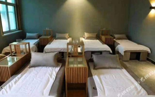 Yi Jia 365 Chain Hotel (Feixiang Jingtang Street)