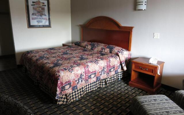 Inn At Mexia