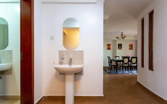 Lux Suites Skyline Apartments Kilimani