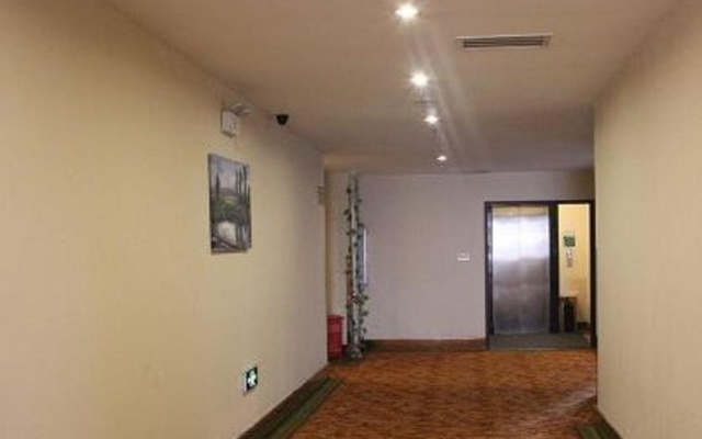 GreenTree Inn Hubei Wuhan Wuchang Railway Station West Square Express Hotel – Hotel Rooms – Wuhan