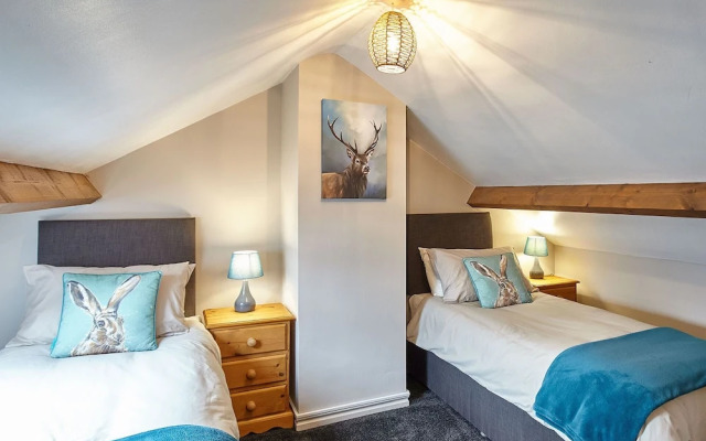 Host Stay The Hayloft