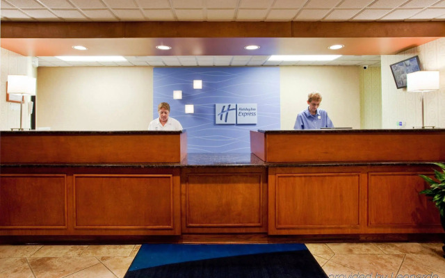 Clarion Pointe New Bern