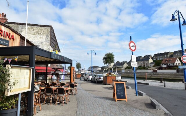 Luxury Home In Magny En Bessin With Garden Beach At 4Km