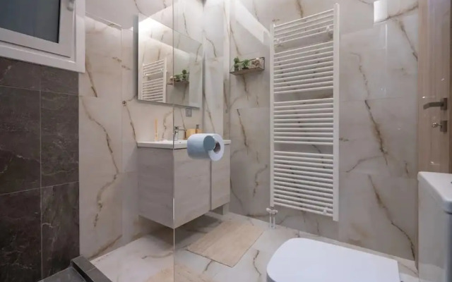 Cozy Apartment for 3 Persons in Athens