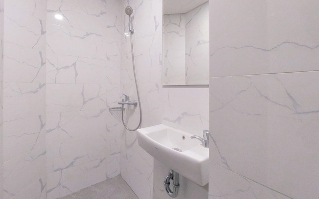 Comfy and Strategic Studio at Pacific Garden Alam Sutera Apartment