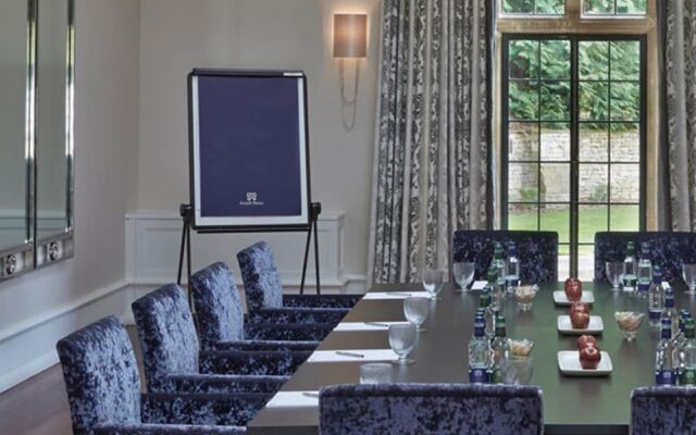 Foxhill Manor