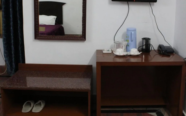 Hotel R.K. International