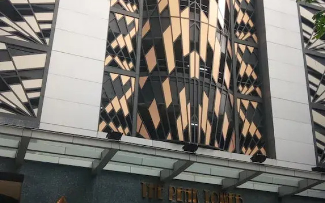 The Peak Tower Apartment